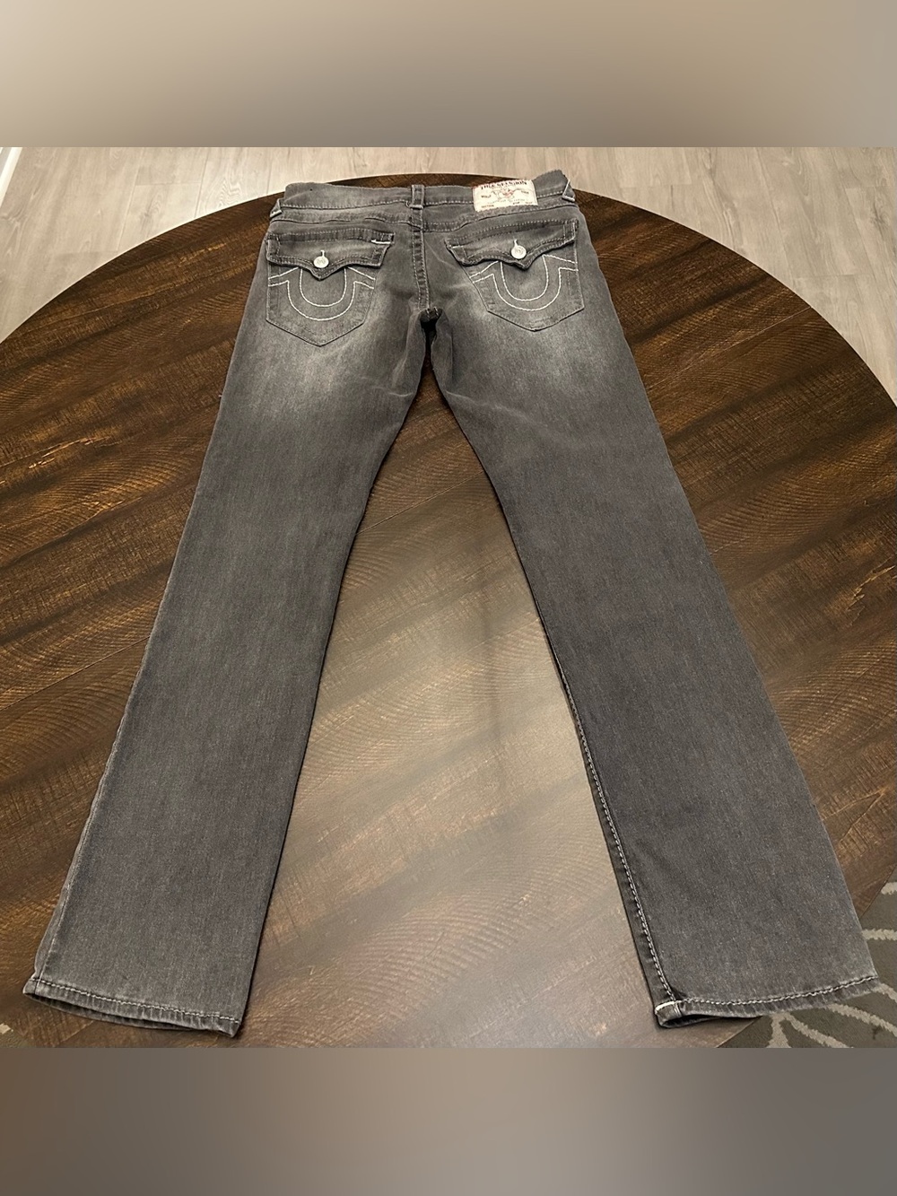True Religion Mens Size 31x33 Ricky Big T Flap Relaxed Straight Jeans Gray Denim